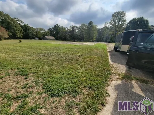 10942 Malcolm Dr, Baton Rouge, LA 70811