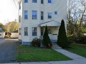 27 Brooklawn St, New Britain, CT