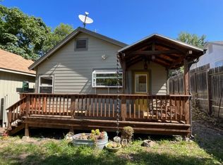 478 Oak St, Garberville, CA 95542