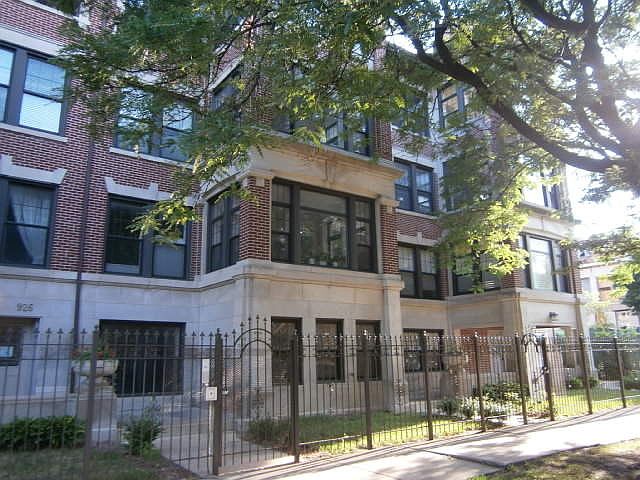 1st image of 924 E Hyde Park Blvd Unit 1