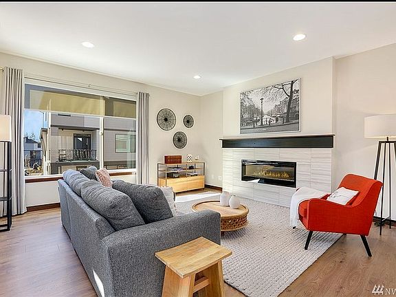 3rd image of 1812 178th St SW #21