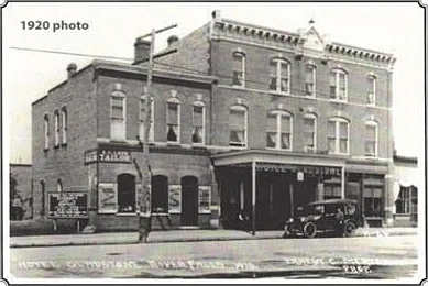 123 1/2 S Main St — Photo 20
