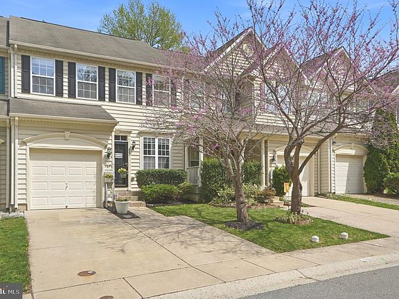 2nd image of 803 Rustic Ct