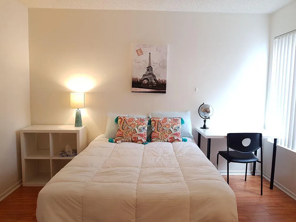 11701 Texas Ave — Photo 2