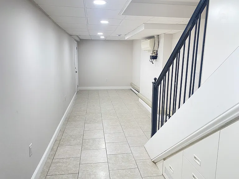 61 E 75th St #1FF — Photo 8