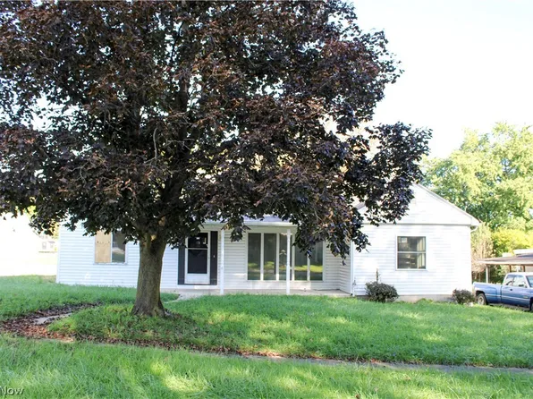 17 Hollister St, Monroeville, OH 44847