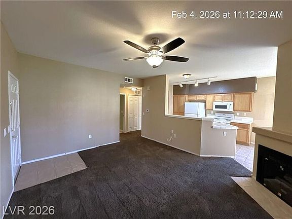 3rd image of 1050 E Cactus Ave Unit 1015