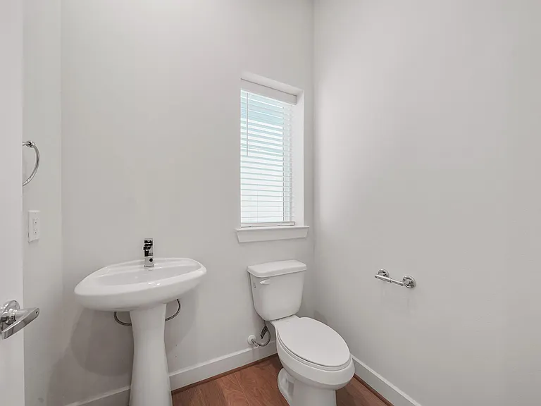 1518 Colonial Gorge Dr — Photo 14