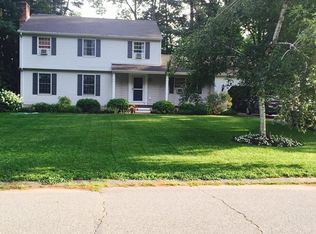 4 Aloha Dr, Hadley, MA 01035