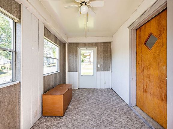 5th image of 411 Sachs St