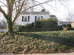 2228 N Pollard St, Arlington, VA 22207
