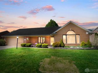 1738 Berwick Ave, Springfield, OH 45503