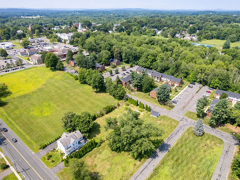 26 Brandywine Ln — Photo 26