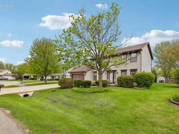 856 Uhen COURT, Burlington, WI 53105