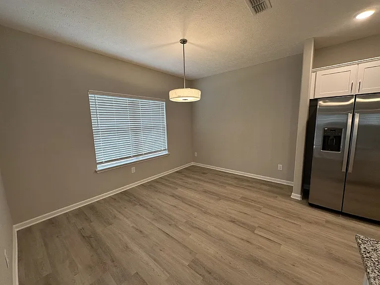 1850 Madison St #201 — Photo 7