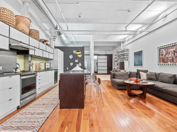 114 Mercer Street 2 image 3 of 13