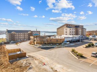 88 Towers Aly Unit #303, Kimberling City, MO 65686
