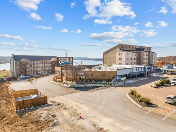 88 Towers Aly Unit #303, Kimberling City, MO 65686