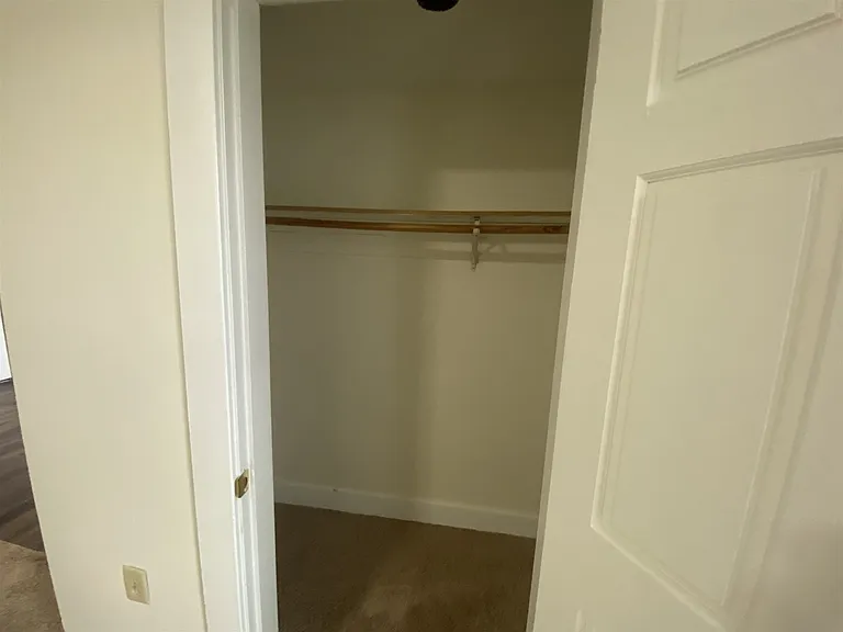 22 Ferry St #2 — Photo 30