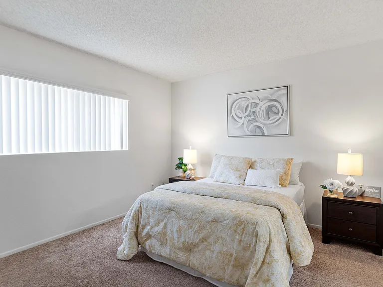 Spacious and bright bedroom at the Diplomat Apartment in Studio City