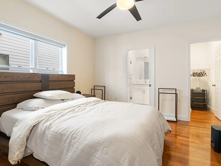 583 Main St #583 — Photo 6