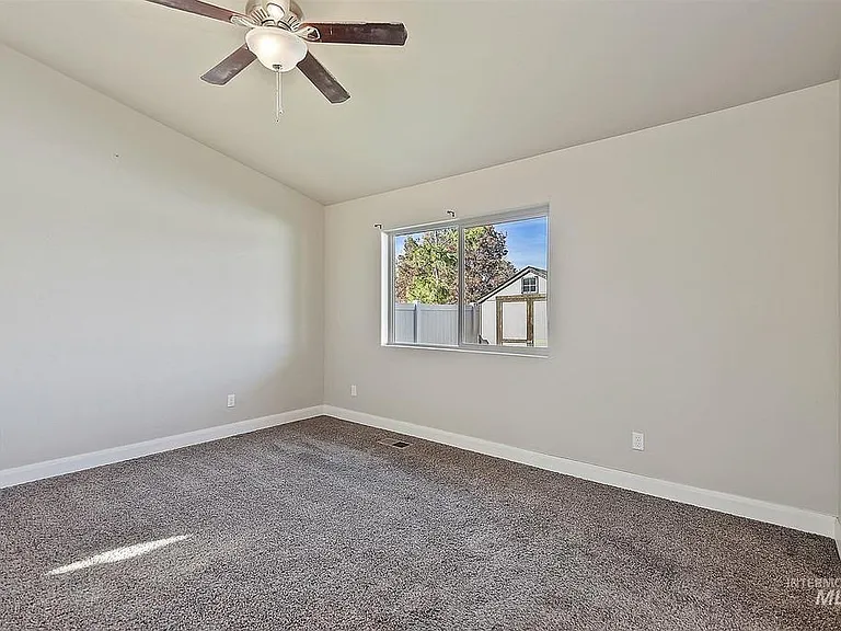 5026 W Brunmier Dr — Photo 15
