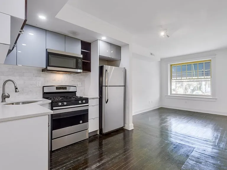 The Kensington — Photo 10
