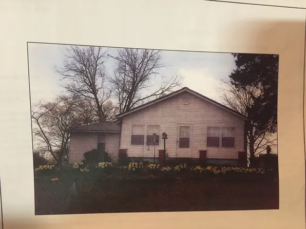 6045 County Road 53, Roanoke, AL 36862