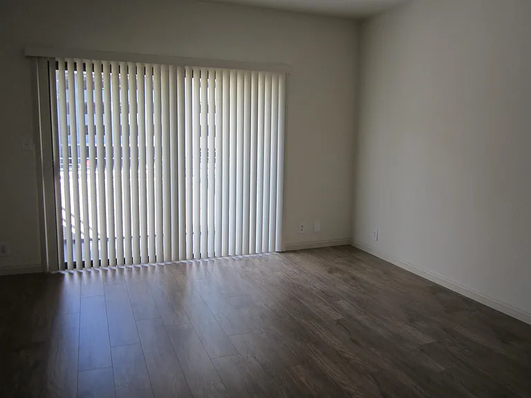 4355 Nobel Dr #72 — Photo 19