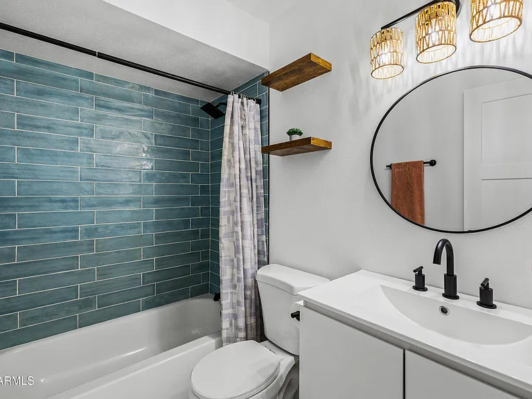 1010 E Osborn Rd #E — Photo 21