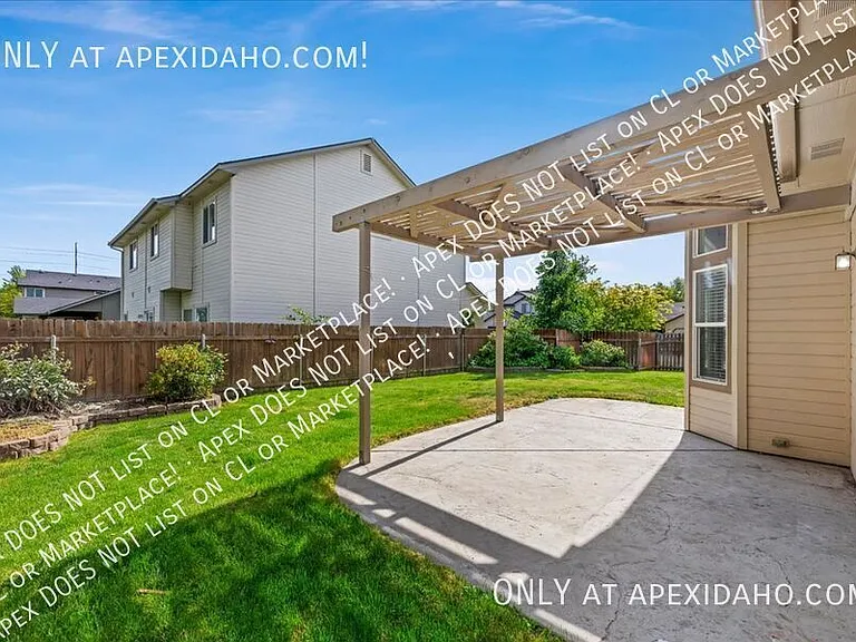 1899 W Apgar Creek Dr — Photo 32