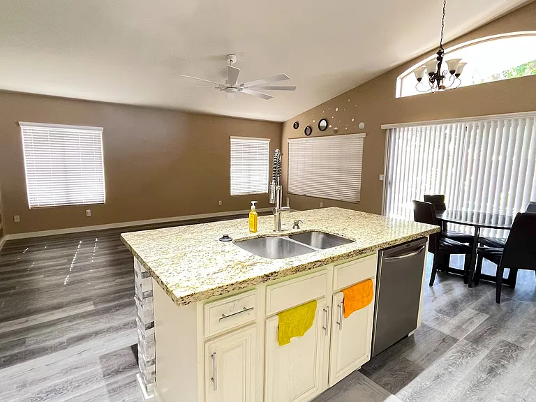 Kitchen & Family Room