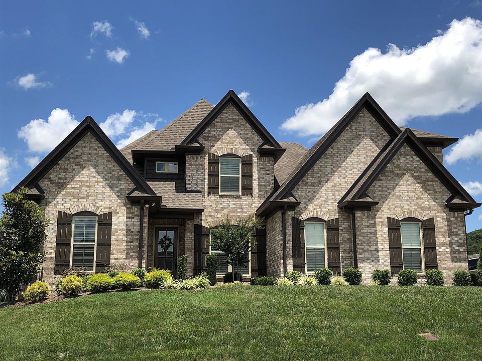 1st image of 208 Ettington Dr