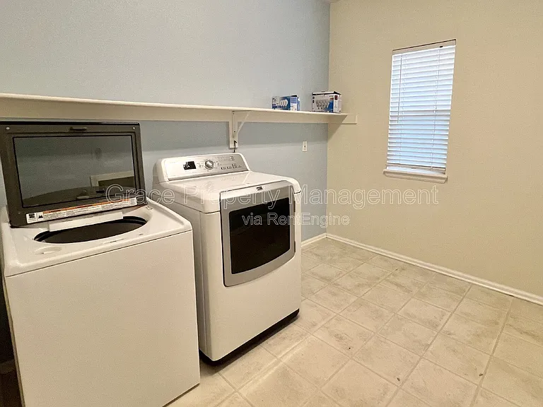 22192 Pebble Brook Ln — Photo 13