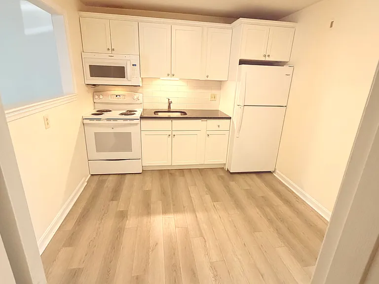 169 Medway Rd #6 — Photo 2