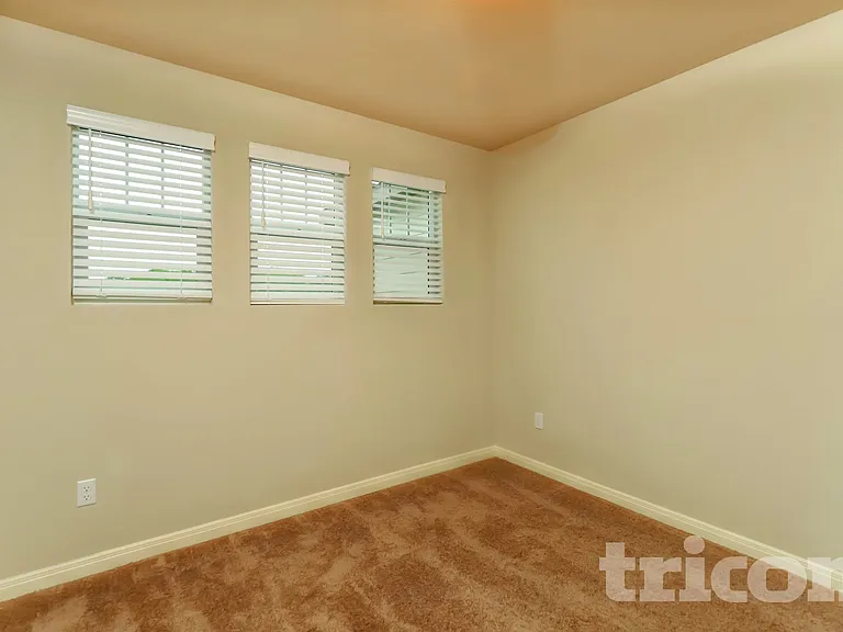5532 Shasta Pl — Photo 6