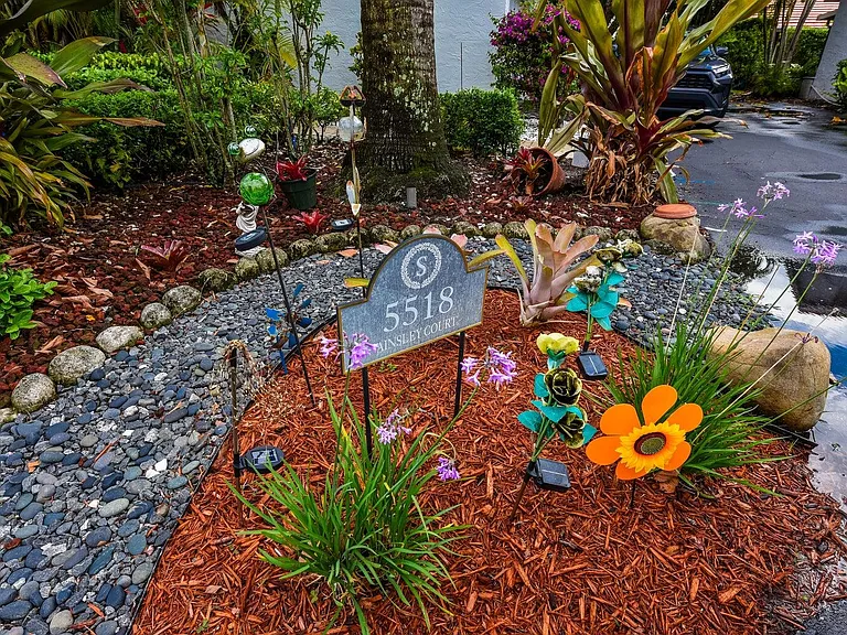 5518 Ainsley Ct — Photo 5