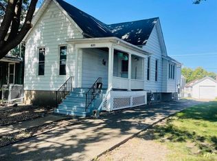 620 4th Ave S, Clinton, IA 52732