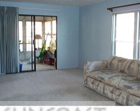 3rd image of 399 Blue Marlin Dr