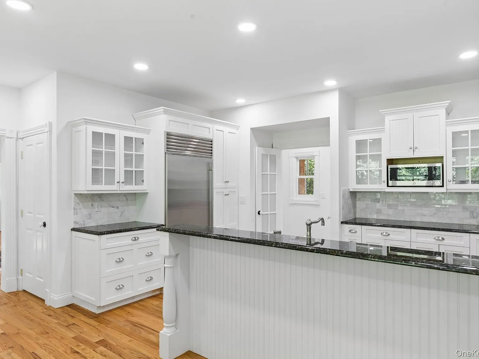 4 bed, 3.5 bath, 3484 sqft, $86,000 — Photo 4
