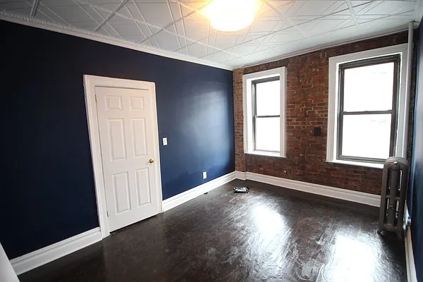 Rented by Realty Nerd | media 1