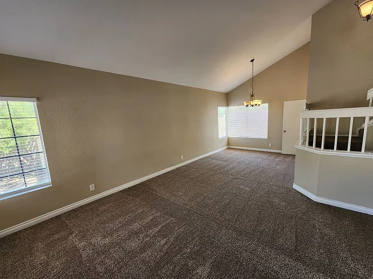 6703 Dominion Ct — Photo 7