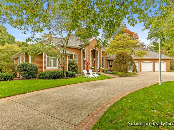 6031 Hillsborough Ct SW, Grandville, MI 49418