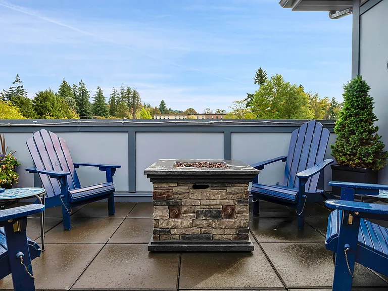 The 72nd Apartments | Rooftop Patio