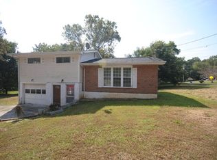 178 Brentwood Dr, Rossville, GA 30741