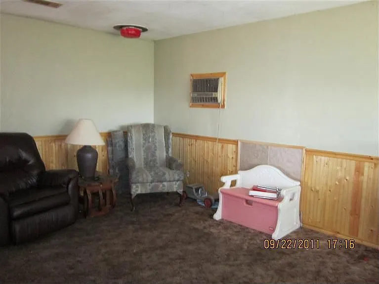 13513 Welch St photo 1