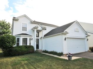 1948 Sebastian Dr, Woodstock, IL 60098