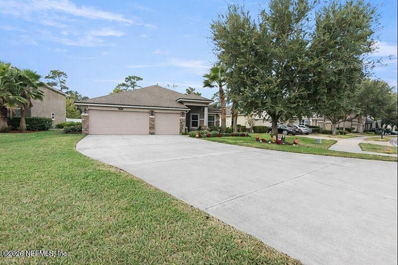 1st image of 72 BRADFORD LAKE Circle