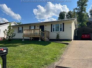 813 N Hills Dr, Charleston, WV 25387