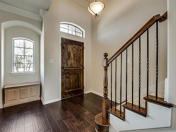 3rd image of 358 Spyglass Dr